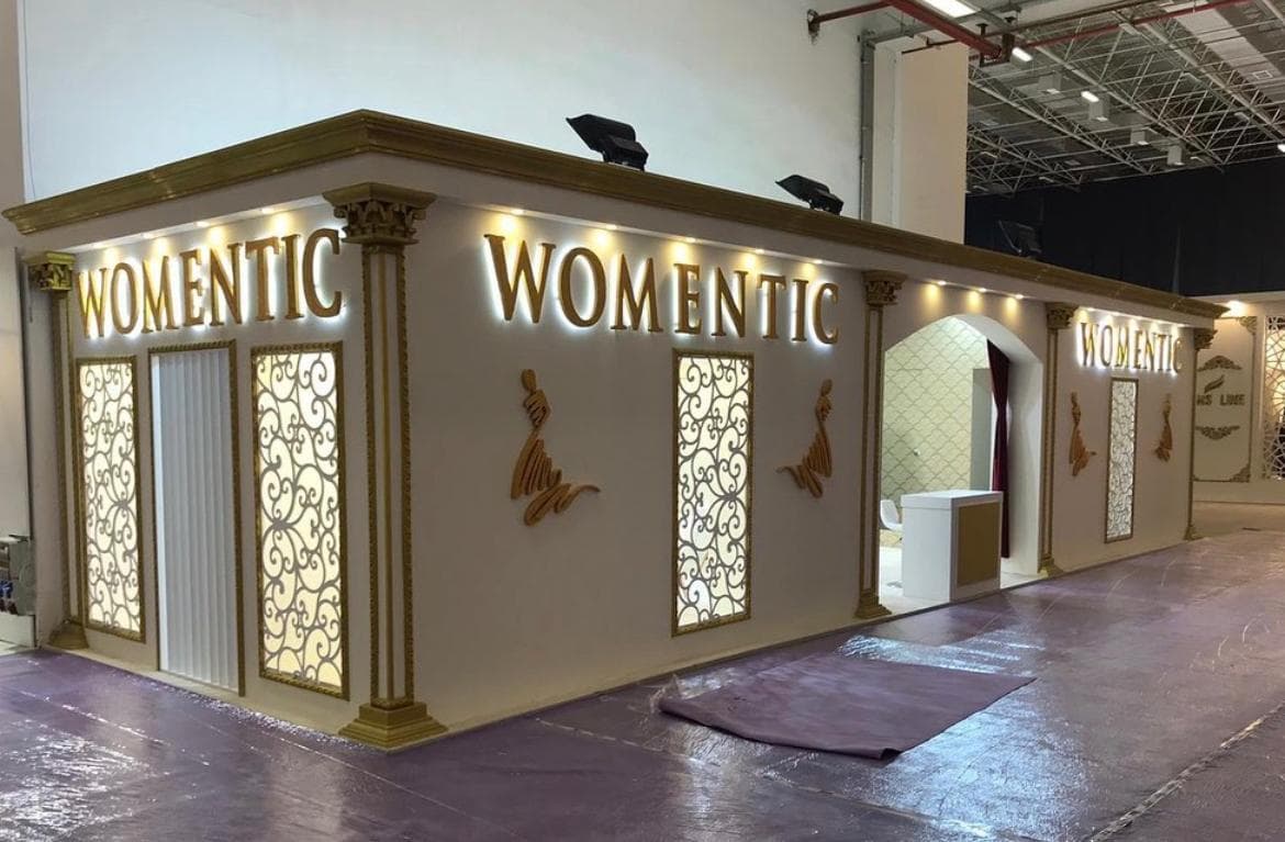 Womentic ahşap fuar standı